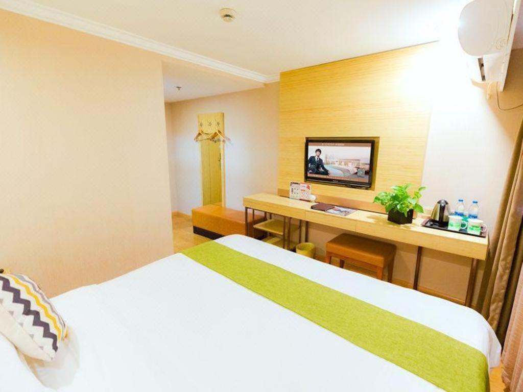 Greentree Inn Shanghai Guangxin Road Tongji Hospital Express Hotel Bagian luar foto